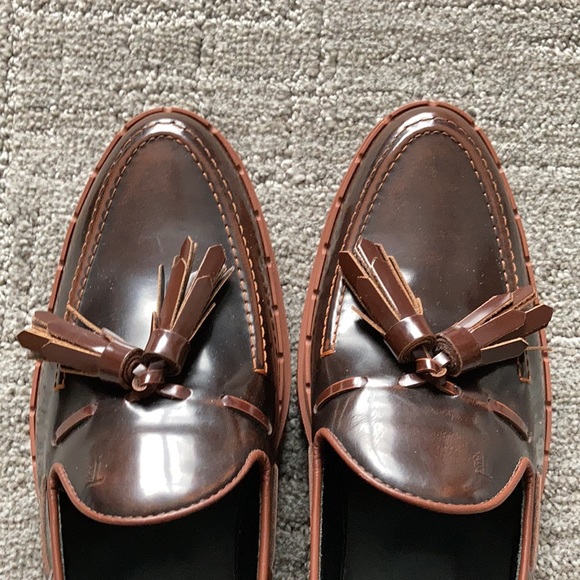 TOD’S Tasseled Glossed-Leather Loafers - Picture 12 of 14